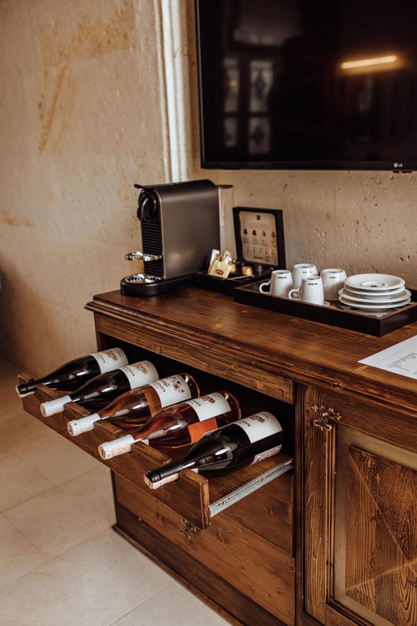 Via Regia Cappadocia Hotel อุตชิซาร์ ภายนอก รูปภาพ