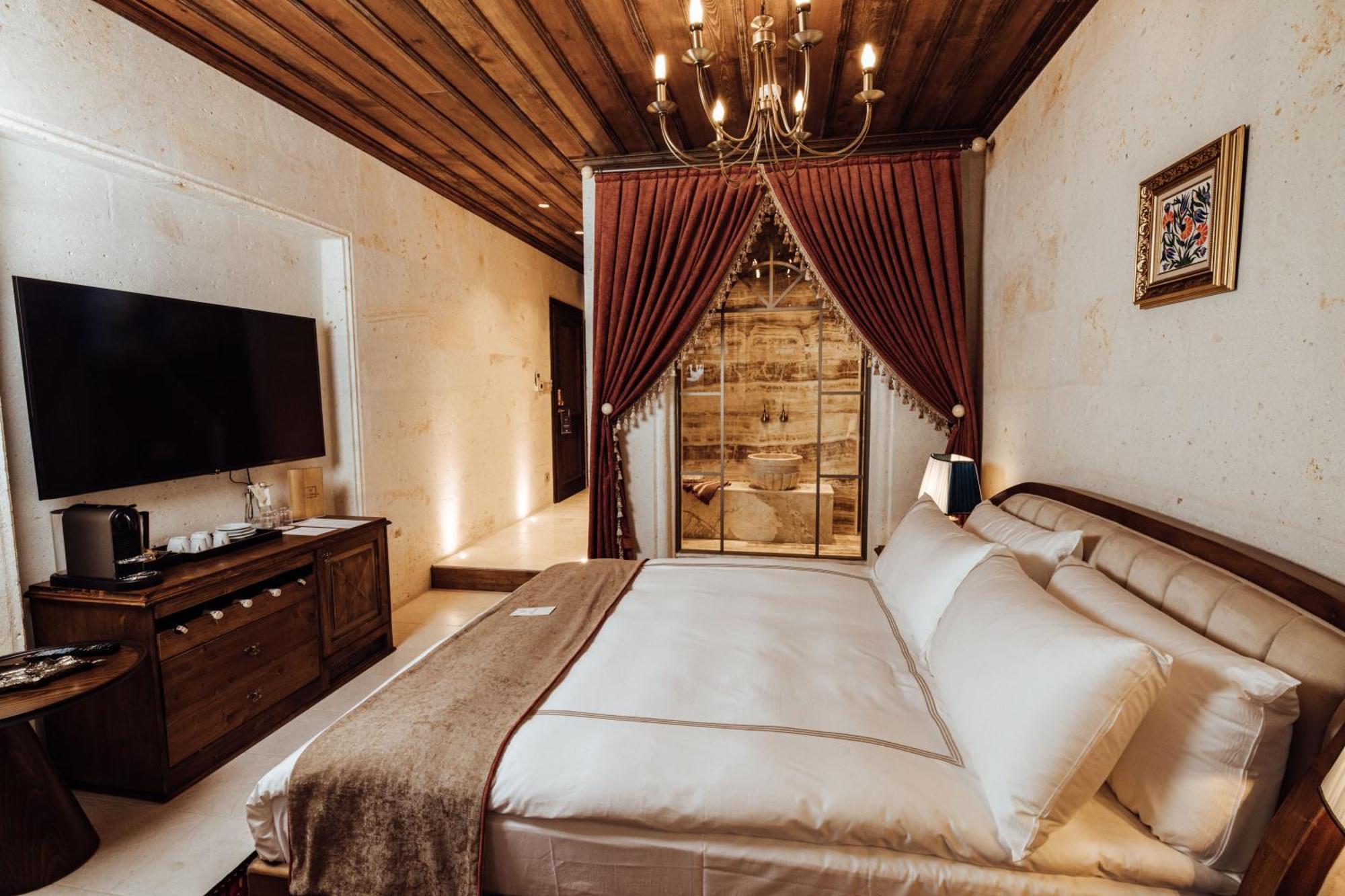 Via Regia Cappadocia Hotel อุตชิซาร์ ภายนอก รูปภาพ